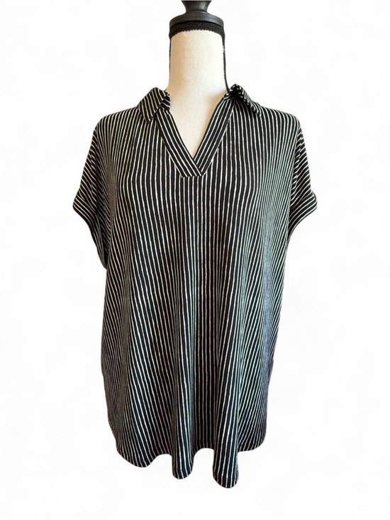 Adrianna Papell Tops - Adrianna Papell Black White Vertical Striped V-Neck Blouse Top Size L